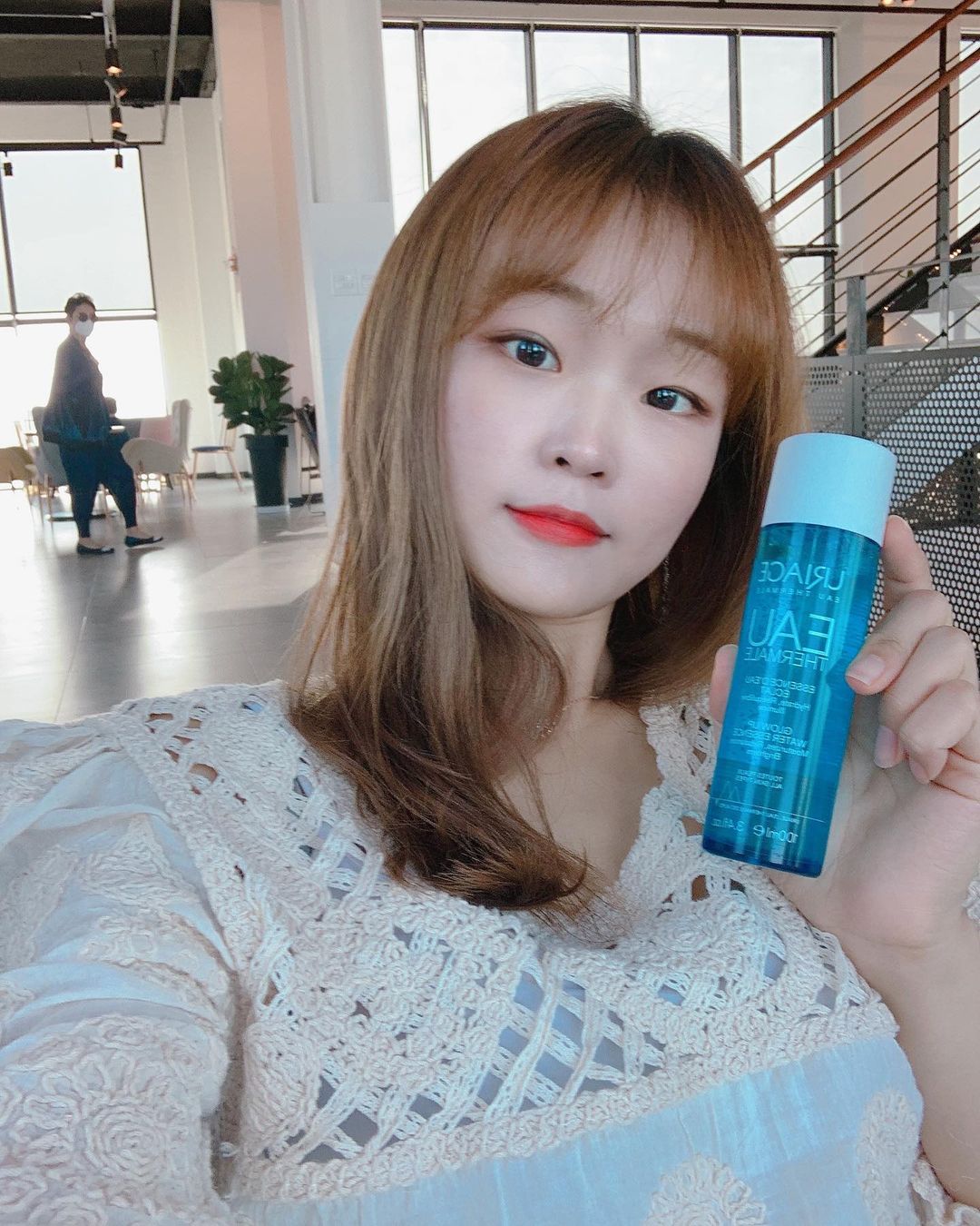 𝓎𝑜𝑜𝓂ღ on Instagram: “[유리아쥬 오떼르말 오 에센스] #협찬 온천수바이옴으로 수분탄력에 광을 더해준 #수분광에센스💧 수분탄력과 광을 동시에 원한다면 이제품을 강추드립니다!