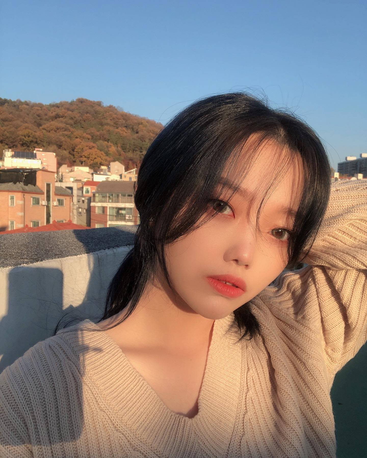 흑발 하고싶다구👀