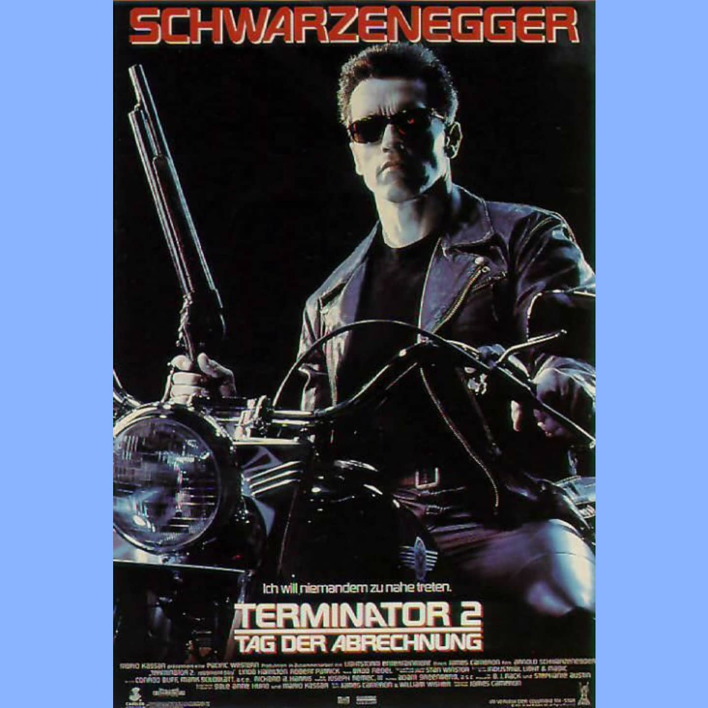 #터미네이터2 #명작영화 #terminator2 

나만의 평점 (10점 만점 10.0)

영화사의 한 획을 그은, SF의 흐름을 바꾼 영화

지금까지도 계속해서 터미네이터란 영화가 제작되고 있는 이유는 개인적인 의견이긴 하지만 1편 때문이 아니라 바로 이 영화, 2편 때문이라 생각된다.

1편은 참신한 아이디어 그 자체였다면,
2편은 터미네이터란 영화에 역사, 그러니까 스토리를 탄생시켜 주었고, SF영화라는 장르의 눈높이를 두어단계 상승시켜주었다고 감히 얘기하고 싶다.

터미네이터2의 전과 후를 나누어 SF를 얘기하기에 대단한 영화라고 말할 수 밖에 없는 작품

그 당시를 돌이켜봐서도 엄청난 스케일에 흥분감이 도저히 멈춰지지 않았던 작품

그 시대를 살지 않았던 젊은 세대들에게도 강력 추천

#영화리뷰 #영화 #무비 #외국영화 #추천영화 #영화스타그램 #영화추천 #아놀드슈왈제네거
#movie #볼만한영화 #영화감상 #영화명장면 #영화명대사