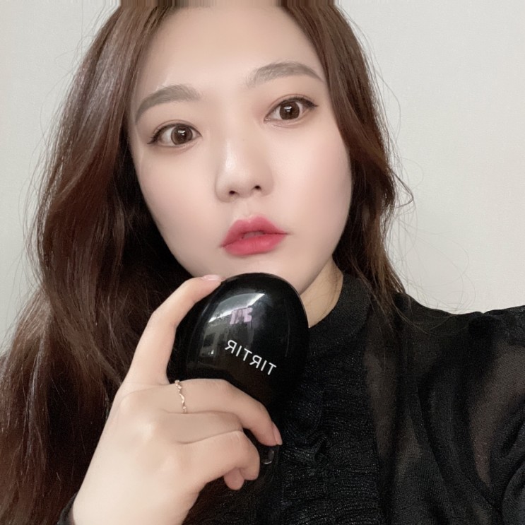 티르티르 마스크 핏 쿠션 / 마스크에도 묻어나지 않는 착붙쿠션 + 운동하고 난 후에도 안 묻어날까?