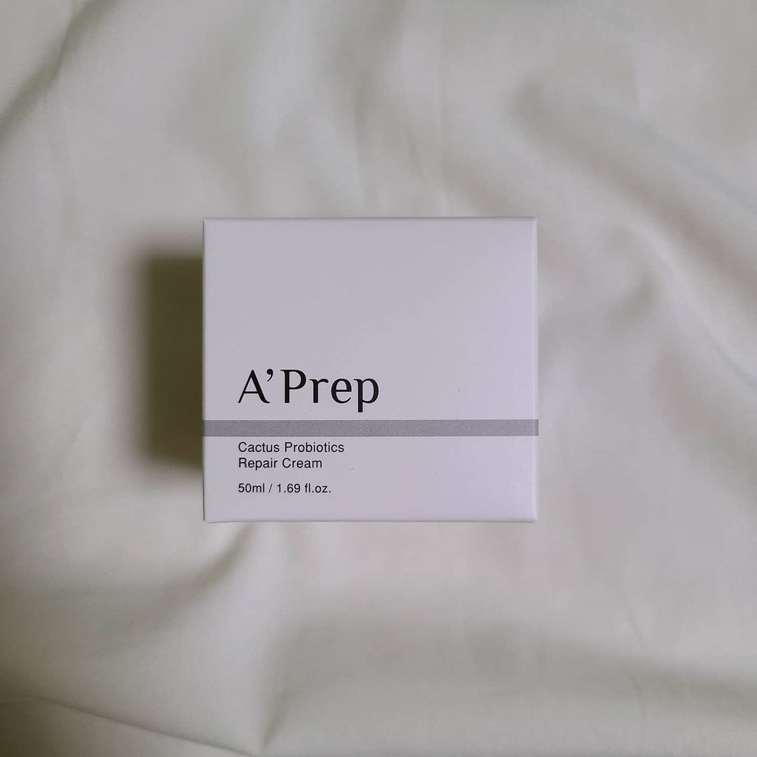  “<A'Prep / 에이프렙 백년초 프로바이오틱스 리페어 크림> ⠀ 제주 백년초 추출물이 57% + 피부유산균 프로바이오틱스 성분이 함유된 "저자극 백프로" 크림! ⠀ 제주 백년초 추출물이 베이스로 프로바이오틱스 성분이 만나 피부 수분 충전해주고…”