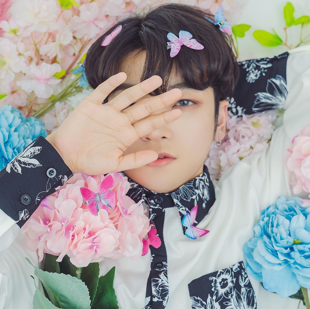  “좋은 스튜디오 장소 인해 좋은 촬영을 한것같습니다 여기 스튜디오는 화이트톤에 우드톤이 나누어져있습니다 피팅모델촬영…”