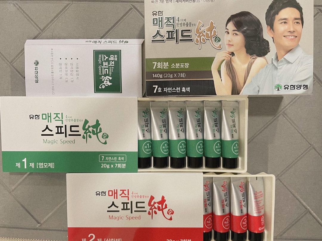  “#협찬 우리아빠 이제 염색약 직접 소분 안해도되겠다 (⁎❝᷀ົ ˙̫ ❝᷀ົ⁎) 짧은머리에 흰머리 가리신다고 매주 염색하는 울아빠에게 딱 좋은 아이템 ! 여기있어요 ! *~( ///// )ヽ(ﾟﾛﾟ)ﾉ 염색약이 소분되있어서 머리가 짧은…”
