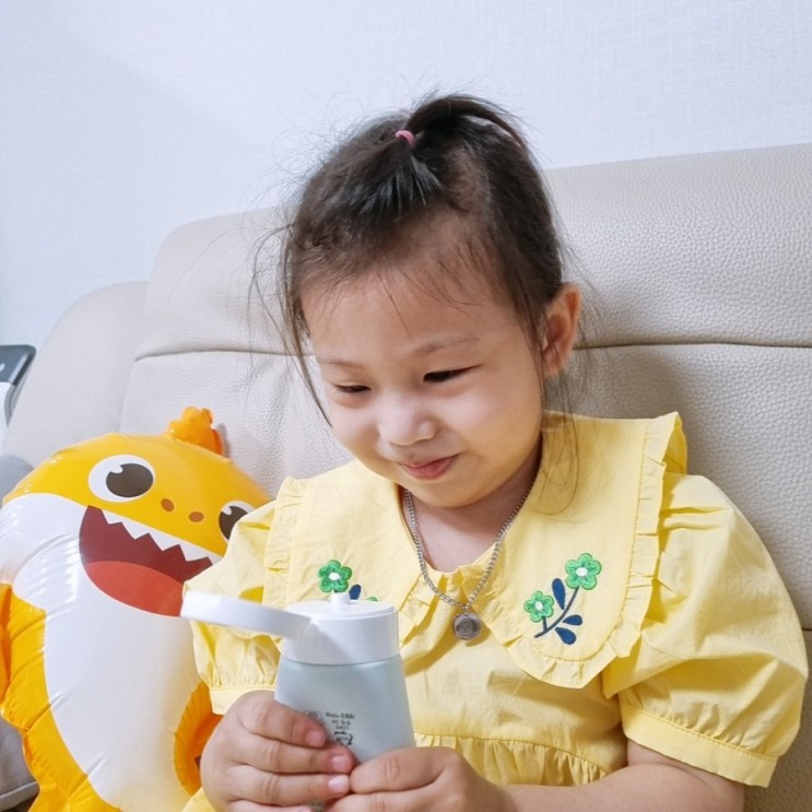 아기땀띠를 위한 여름철 필수템 피부 진정에 좋은 gnst 신생아수딩젤