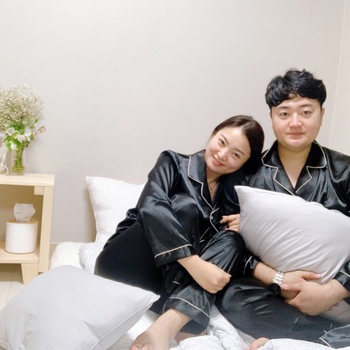 첫 커플잠옷은 디귿살롱의 신혼부부 실크 잠옷