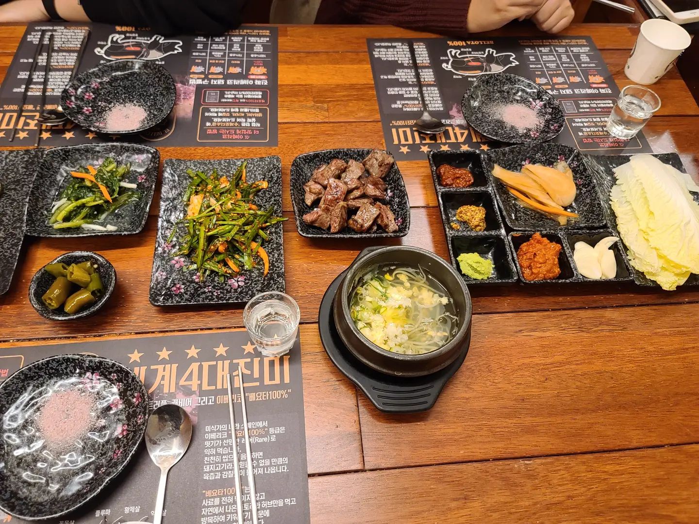 언제 먹어도 존맛!!!!

#인천바른고기 #인천맛집 #인천회식 #이베리코 #바른고기 #바른고기엘베요타100%
