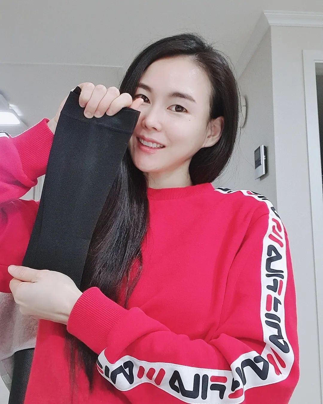 모델 럽썬❤(Seonha😘) on Instagram: “#협찬 발목에서부터 종아리까지 단계적으로 압박을주어 다리붓기와 혈액순환 개선에 도움을 주는 바디윌압박스타킹!! 쫀쫀한탄성으로 효과적으로 압박