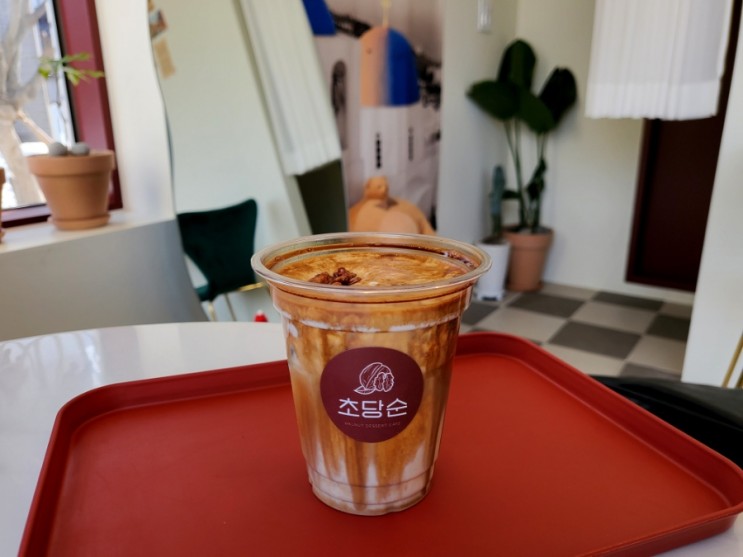 강릉_크림커피가 맛있는 아늑한 카페 '초당순'