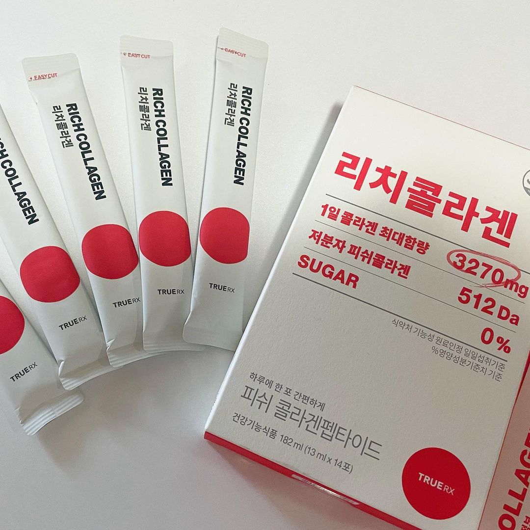 쏘이 on Instagram: “#제품협찬 이지만 솔직후기 ⠀ 식품의약품안전처에서 피부보습, UV케어까지 인정 받은 2중 기능성 리치콜라겐💖 ⠀ 액상형이라 물 없이도 1일 1샷 간편하게 챙겨 먹을 수