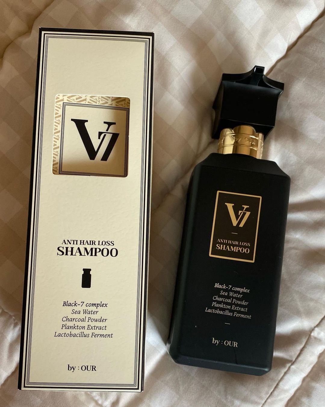 여 유 on Instagram: “#협찬 #제품협찬 💜바이아우어 v7 안티헤어로스 샴푸 ​ * 블랙7 컴플랙스 성분* 검은 서양 송로 추출물, 서양산 딸기 추출물, 양까막까치밥나무열매 추출물, 검은깨 추출