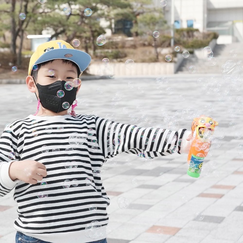❤️
말대꾸 최강
떼쓰기 장인
엄마 껌딱지
겁쟁이 쫄보
