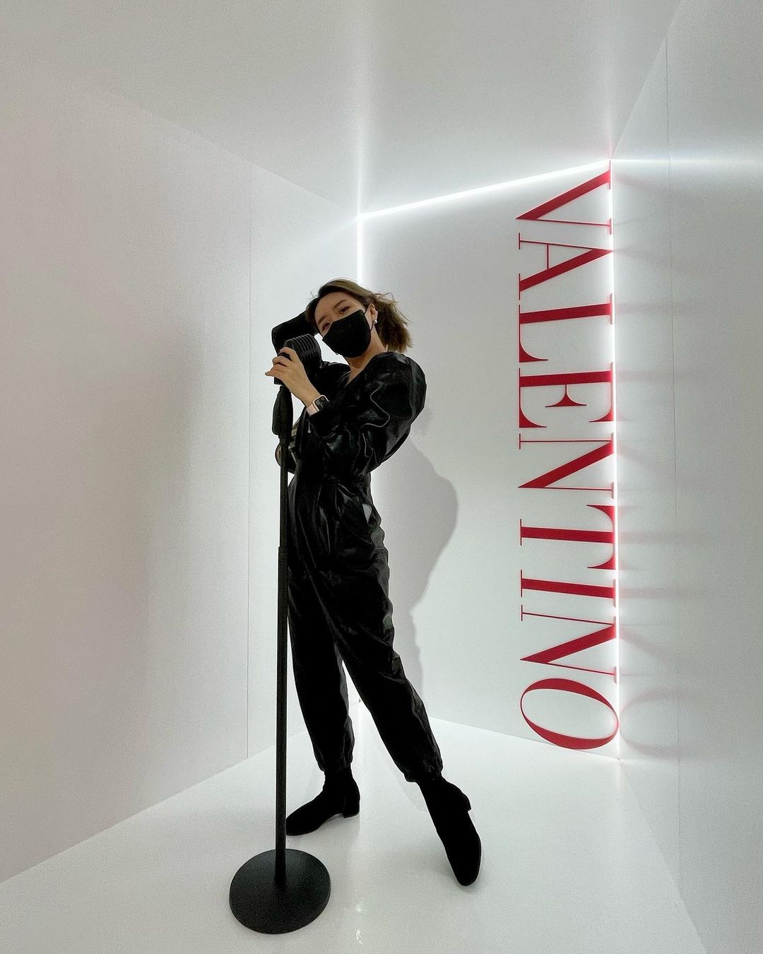SSONG, 이송 ;Pilates Instructor on Instagram: “@valentino.beauty”