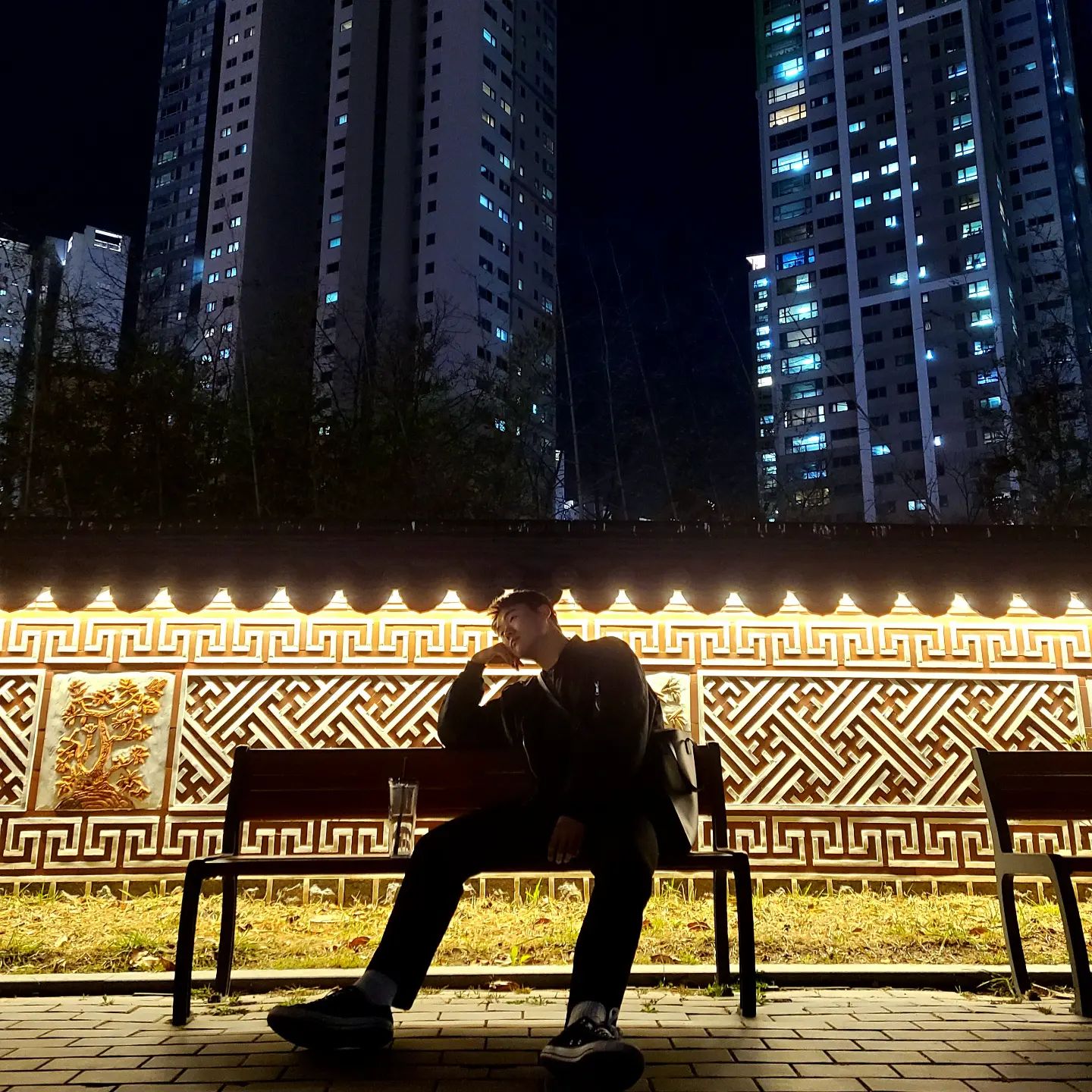 퇴근하고 운동하고 산책하고.. 
바쁘다 바빠...🏃‍♂️🏃‍♂️