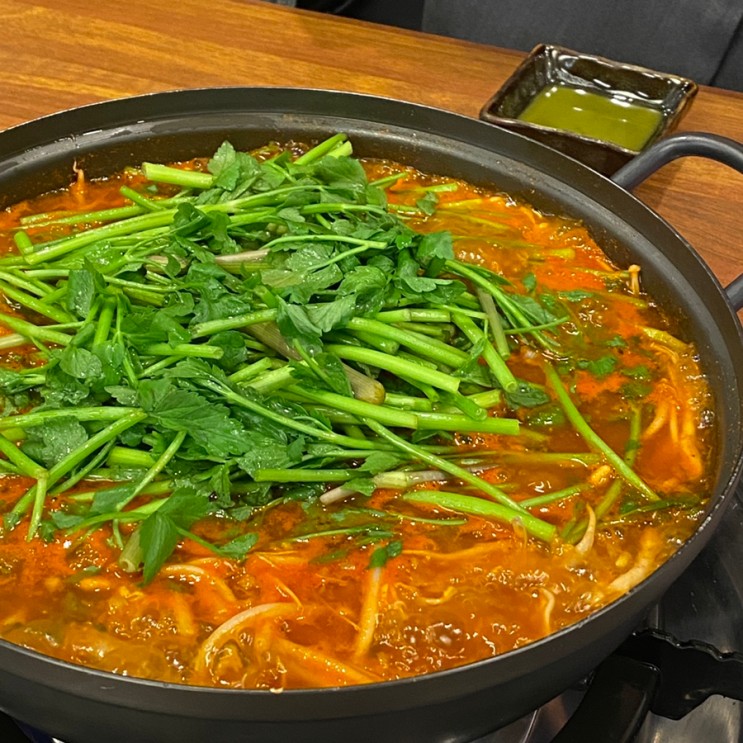 얼큰한 경산샤브샤브 사동밥집 동촌샤브칼국수