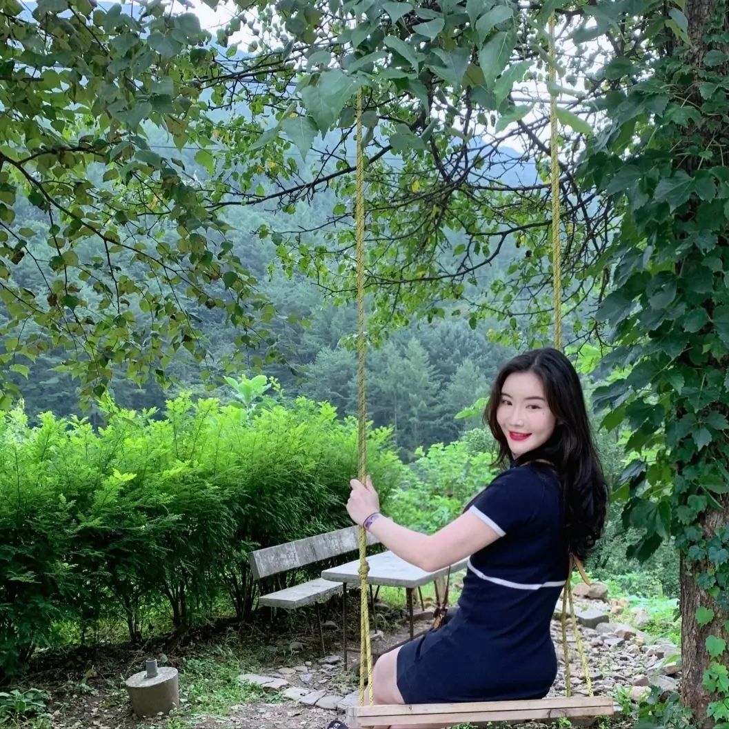 👩‍🦰
#제품제공 
은은한 샌달우드향이 매력적이었던 
#롱테이크샌달우드트리트먼트 🌿

헤어커어 효과까지 만족스러워서 
요즘 제 최애 트리트먼트로 등극했답니다😳

#롱테이크 #향리트먼트 #롱테이크샌달우드트리트먼트 #샌달우드 #트리트먼트 #올리브영트리트먼트 #올리브영추천템 #올영세일 #얼루어 #르뷰