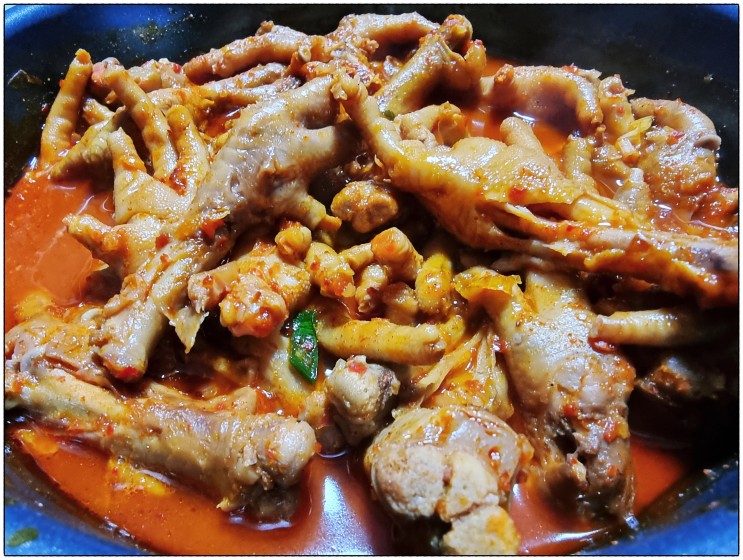 닭발 좋아하면 성남 기찬 매콤 국물 닭발 맛집 원츄!! 포장도 좋고 매장에서 먹기도 좋아요