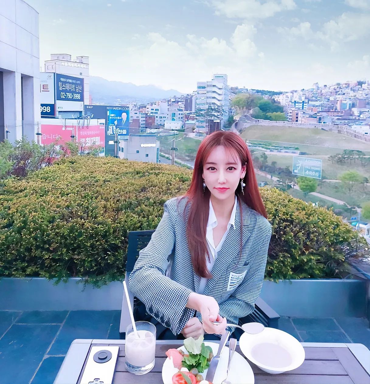 ⠀
언니랑 호캉스 너무좋아💕
매번 수다떨기 바빠서 사진 못찍었는데 
이번엔 맘먹고 찍었는데도 
한장밖에 못건졌네 ㅋㅋ
⠀
#호캉스 #힐링 #메리어트호텔