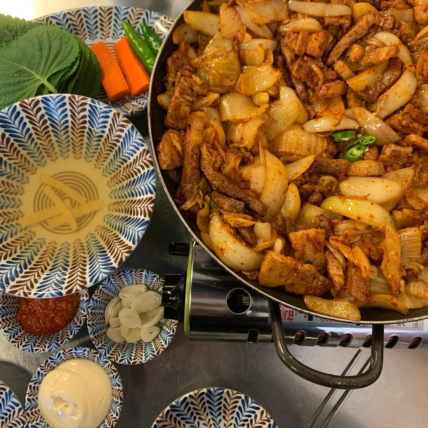 공주 맛집 찾았다!
#정통집 #돼지김치구이 #신관동맛집 #공주맛집