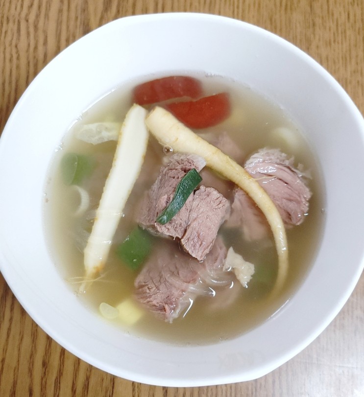 입짧은 꼬마도 잘 먹는 [미가68 갈비탕]