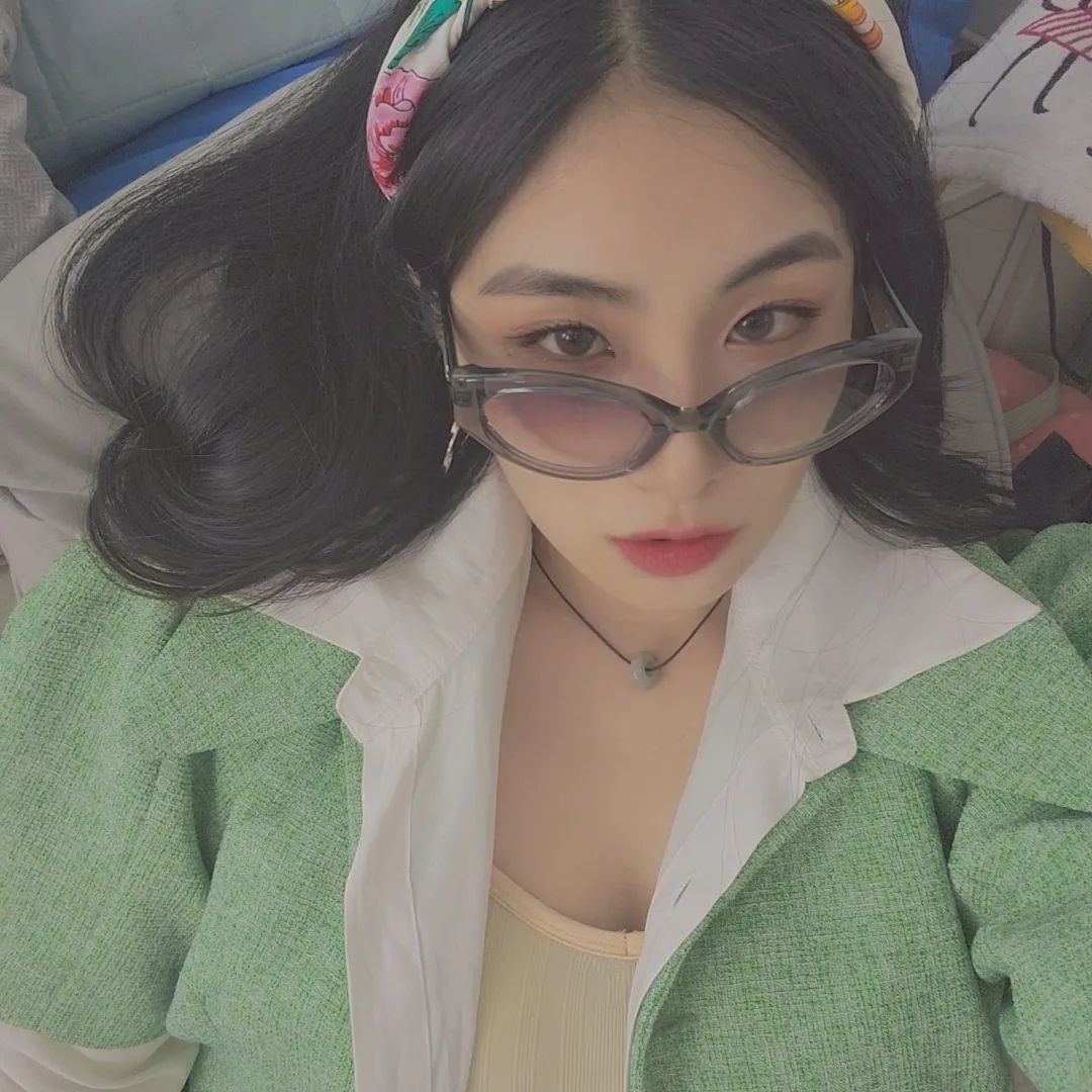 필터가 예사롭군😶‍🌫️