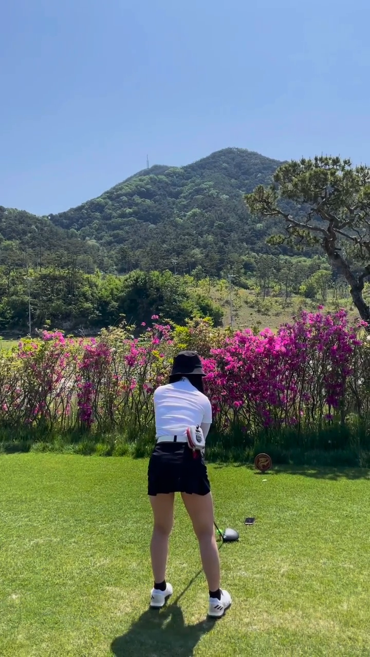 헤드 머리 위로 올리지 좀 말어야 
소희야 제발 ㅡㅡ