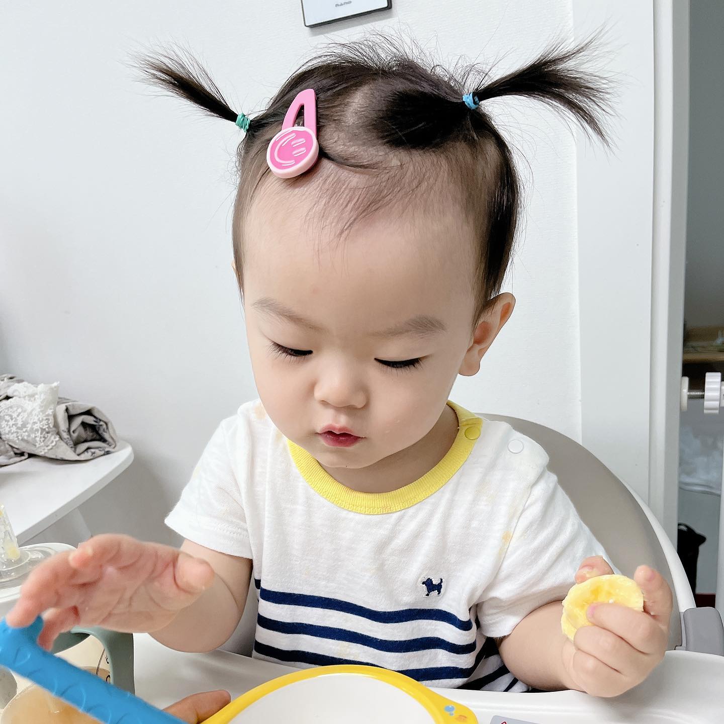 👶🏻12개월 결이
딸이 있었다면 이런 느낌이었을까ㅋㅋㅋ
울 아들 뭘 하든 이뻐❣️