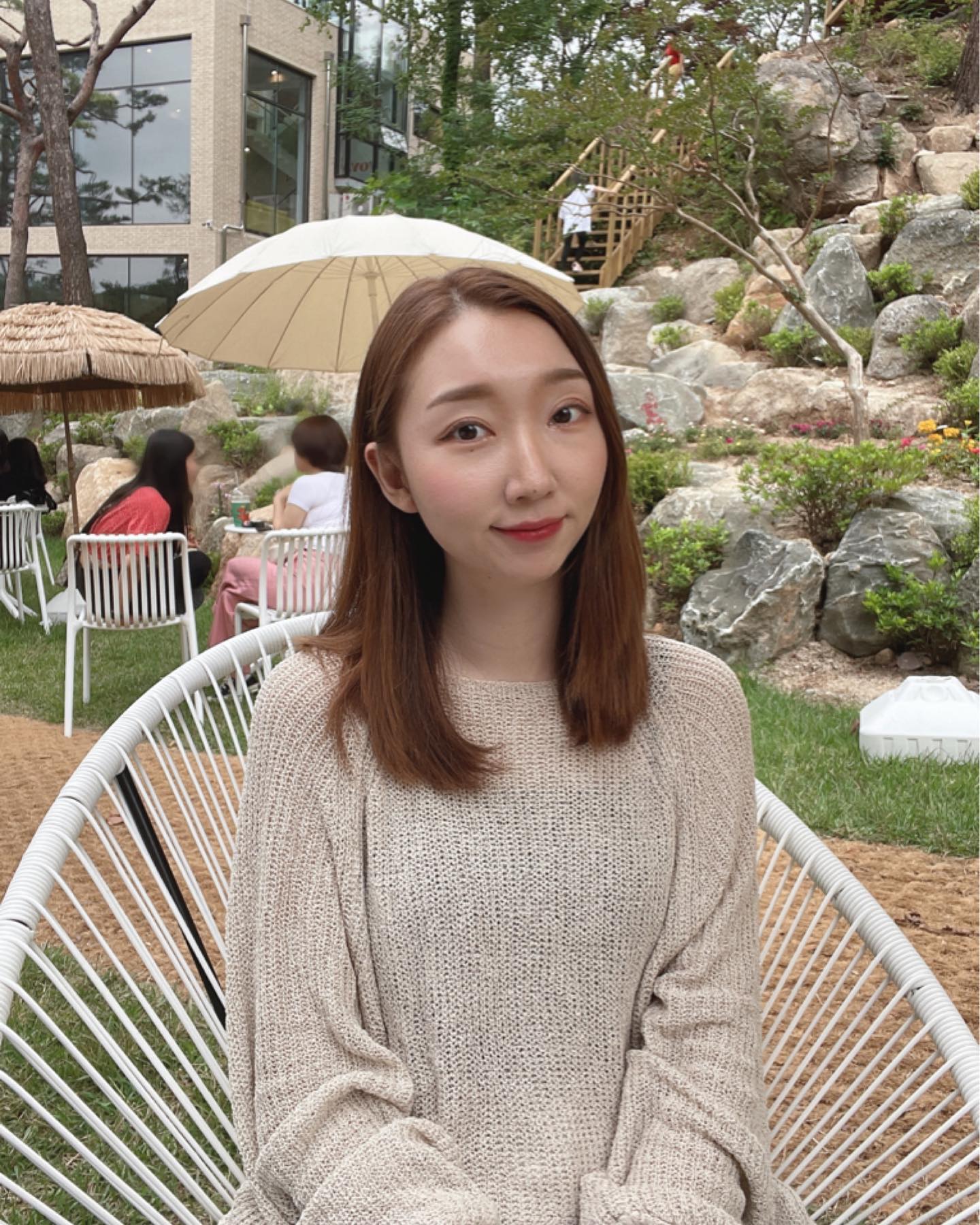 주말 나들이🌱🌴 나만가고싶은 카페 또발견!
가오픈기간인데도 사람너무많다,,😛
