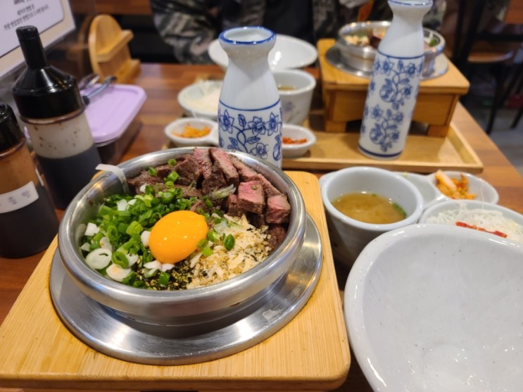 [창원 가로수길] 줄서서 먹는 찐맛집_돌돌솥 내돈내산 후기🍚