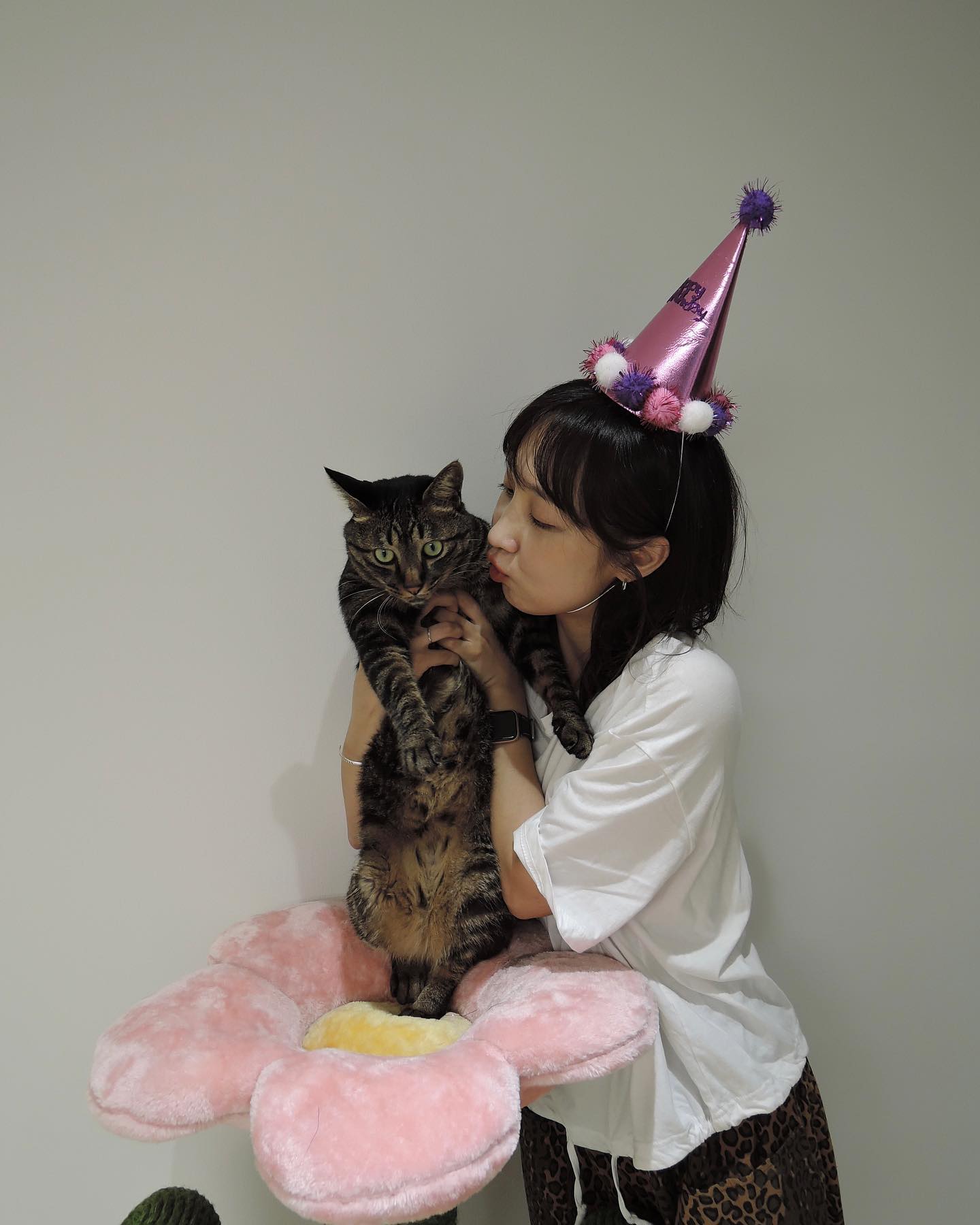 까까 5살 축하해🥳🫧
네가 어제보다 오늘 더 행복했으면 좋겠어
너를 너무너무너무 사랑해💘