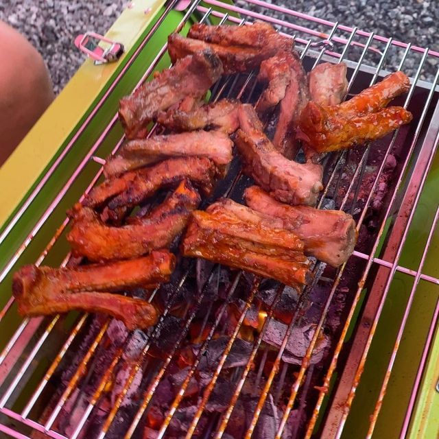 미리미 on Instagram: "#협찬 🌀맛있는 테이블 직화구이 찐맛집 쪽갈비,스테이크 쪽갈비는 고기와뼈가 잘 분리되도록 칼집이 나있고 양념도 맛잇고 살이 넘부드러움😭😭 진짜 맛잇엇