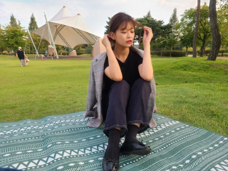리본플랫슈즈 마크모크MACMOC 데일리룩