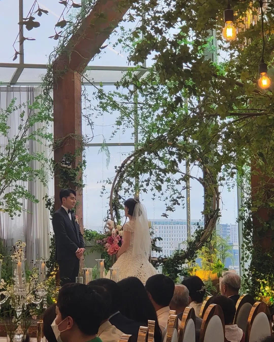 새로운시작 ❤️ 
행복한축복의시간~~
많이행복하세요
사랑하고~
함께기뻐하는삶~~

#아름다운신부👰🏻 
#신랑신부
#함께❤️ 
#축복이다😘🙆🏻❤️ 
#끝까지간다 
#서로를칭찬하고 
#서로아끼고 ~~^^
