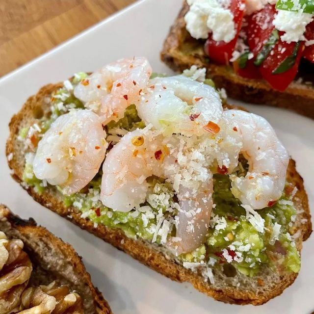 💜 찐리뷰 ♡ 언팔관리 💜 on Instagram: "#협찬 #우프 @ooff_ristorante . 이탈리아 레스토랑 우프~♡ . 쫄깃쫄깃 맛있는 화덕피자가 유명한 곳이에요!! . 깔끔하고 고급스러운 인테리어와 . 오픈형