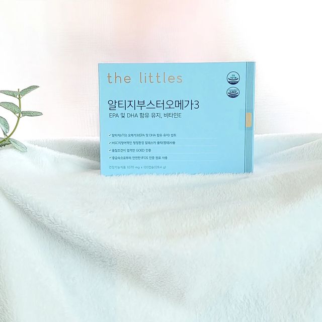 하하하호호맘 on Instagram: "#광고 하하하호호맘 건강에 진심🙆‍♀️ 운동도 열심히하면서 나이에 맞는 필수영양제는 의식적으로 꼭! 챙겨먹고 있어요~~~ 그래서 오늘도 #알티지부스터오메