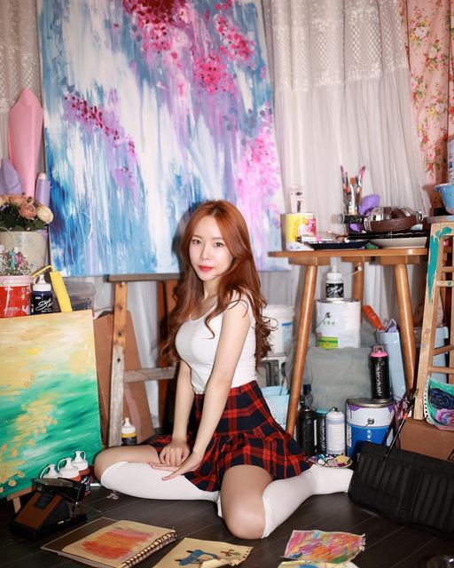 🎀 on Instagram: "👩🏻‍🎨🎨 . . . ."