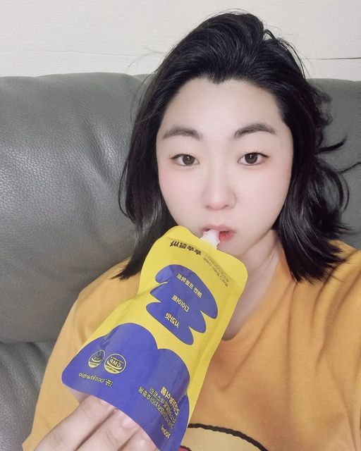 쭈쭈자매😗 on Instagram: "#광고 🎀가르시니아, 난소화성말토덱스트린 함유 🎀탄수화물 _지방으로 합성 억제 및 체지방감소에 도움😉 🎀배변활동에 도움😉 🎀달달한 사과맛😉 🎀빠르게