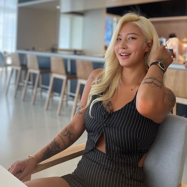 운동하는미용인💇🏼‍♀️|재벌 on Instagram: "오늘 중복인데 다들 몸보신 하셨나용?? 전 곧 단골이 될 것 같은 #푼주 에 초대 받아서 다녀왔어요!! 설명도