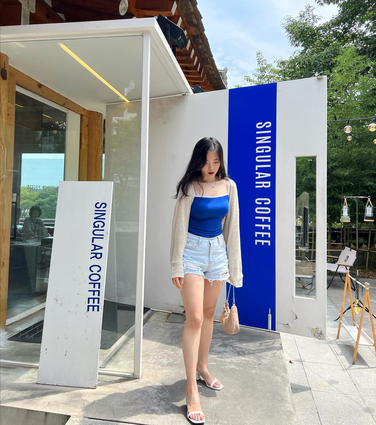 인스타 재미없어
.
#싱귤러커피 #singularcoffee