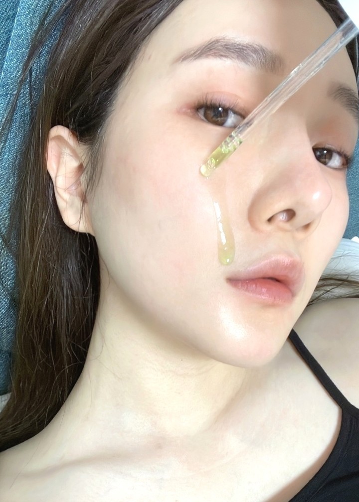 20대여자생일선물 비건화장품 페이스오일추천해요 무자극 에센셜오일