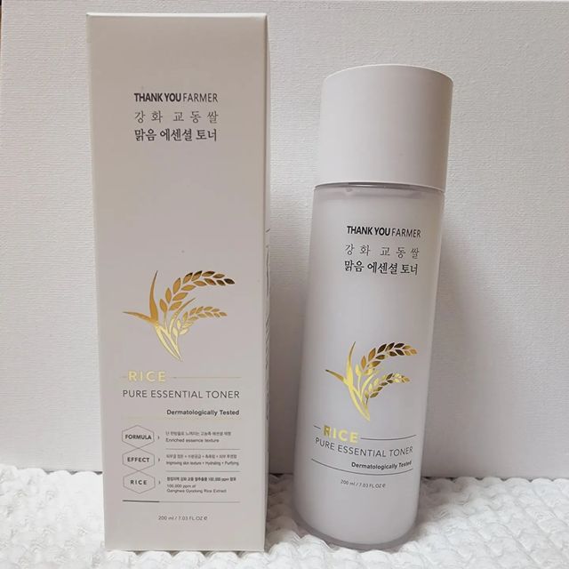 이소린 on Instagram: "#제품제공 #체험단 🛁 가을로 넘어가는 시기여서 그런지 스멀스멀 건조함이 올라와야하는데, 최근 애정하는 템이 생겼다 . 바로바로! 🧡강화교동쌀맑음에센셜토너🧡