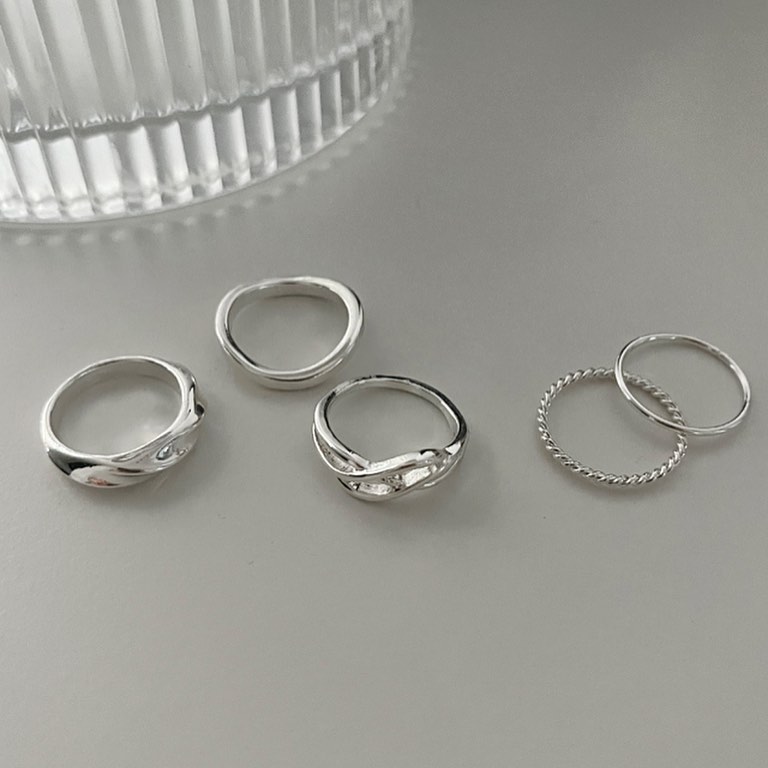 고급스러운 느낌 가득💍