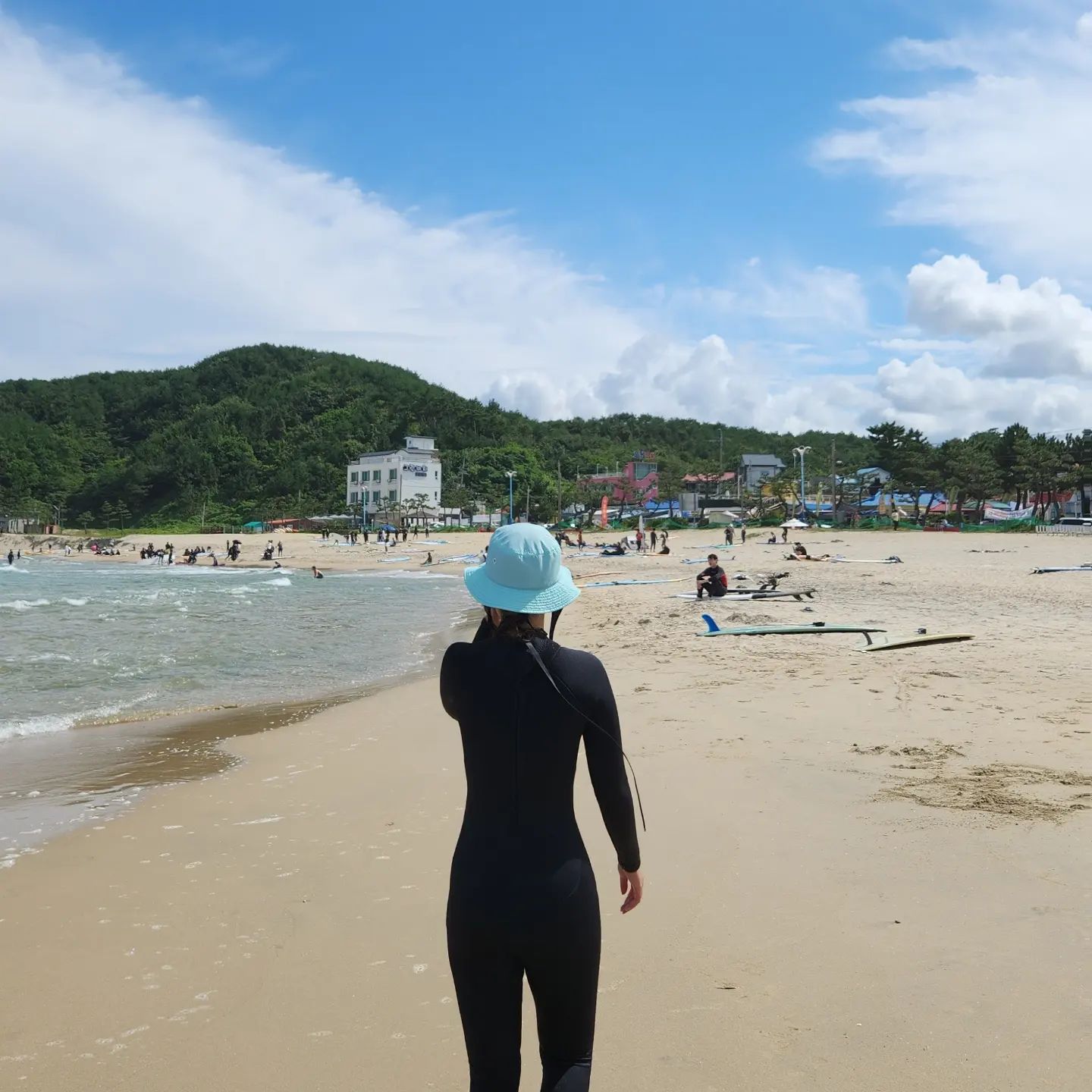 1년만에 #서핑
.
.
#surf #양양