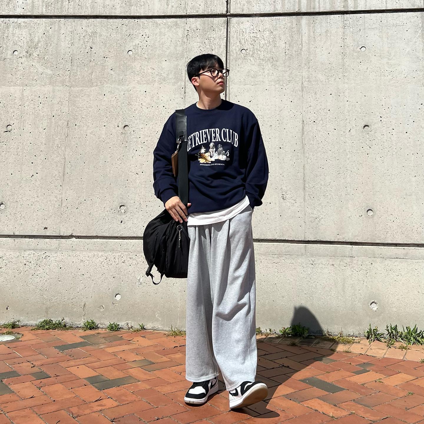 EVERYDAY WITH MY DOG🐶

강아지와 함께하는 편안한 데일리웨어라는 22AW 컨셉이 너무 좋았던 브랜드🥺

#리트리버클럽  #retrieverclub 
#데일리코디 #데일리룩코디 #데일리패션