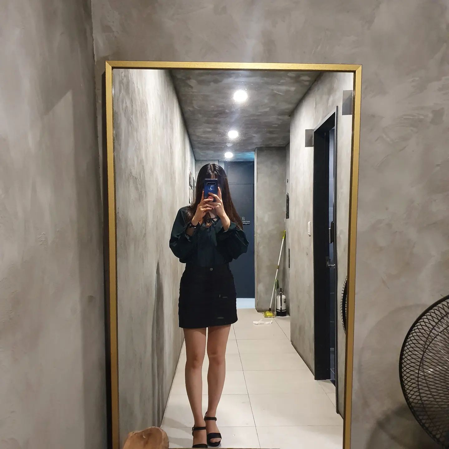 까먹기 전에 사진 몇장 또 업로드!
이제 진짜 가을🍂 날씨인 것 같다🥲
너무 빨리 추워지지 않기를...🙏🏻

Autumn is coming 🍂

#별마당도서관 #서울 #코엑스 #삼성코엑스 #별마당도서관📚