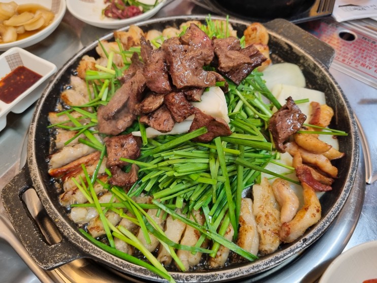대전 서구 둔산동 맛집, 곱창 막창 대창 모듬구이 벽돌집