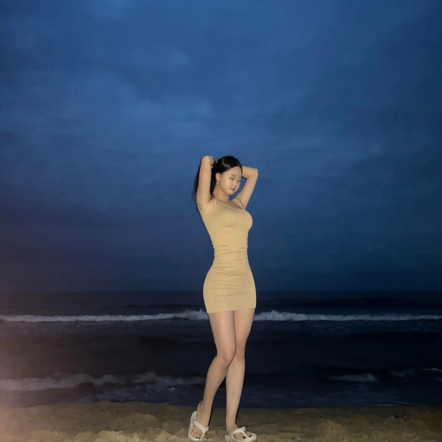 내 옷이랑 모래랑 톤온톤 조합 🤎