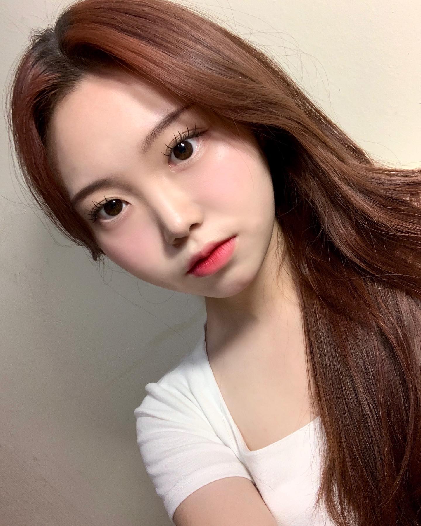 이젠 그냥 갈색머리..?
가을이니깐 조금만 즐기다가 흑발해야지