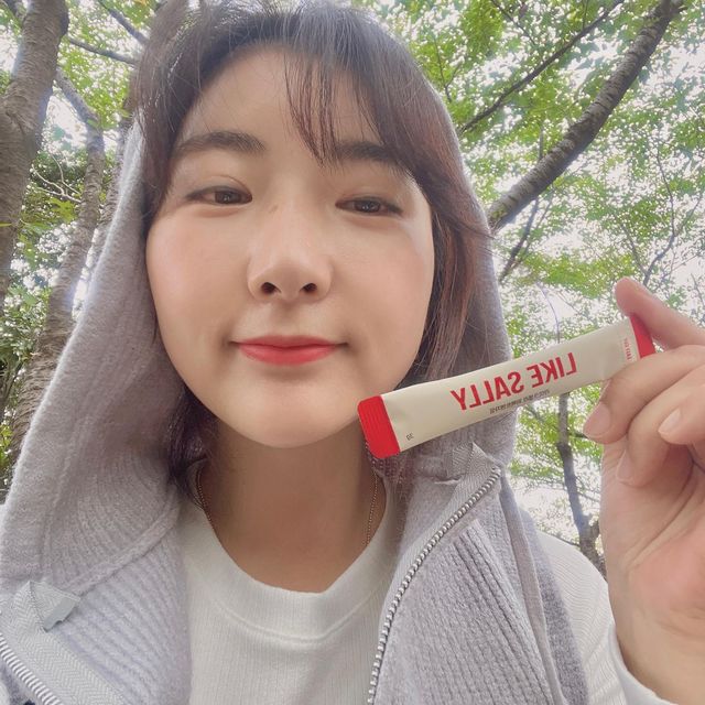 쩡쩡 on Instagram: "❤️첫줄 세상에 맛난 음식은 왜이리 많나요 맵고 달고 짠 음식이 계속 땡긴다요 다이어트때문에 탄수화물은 조금 줄였는데 왠지 맛난 음식들을 먹고 나면 속이 더부룩한
