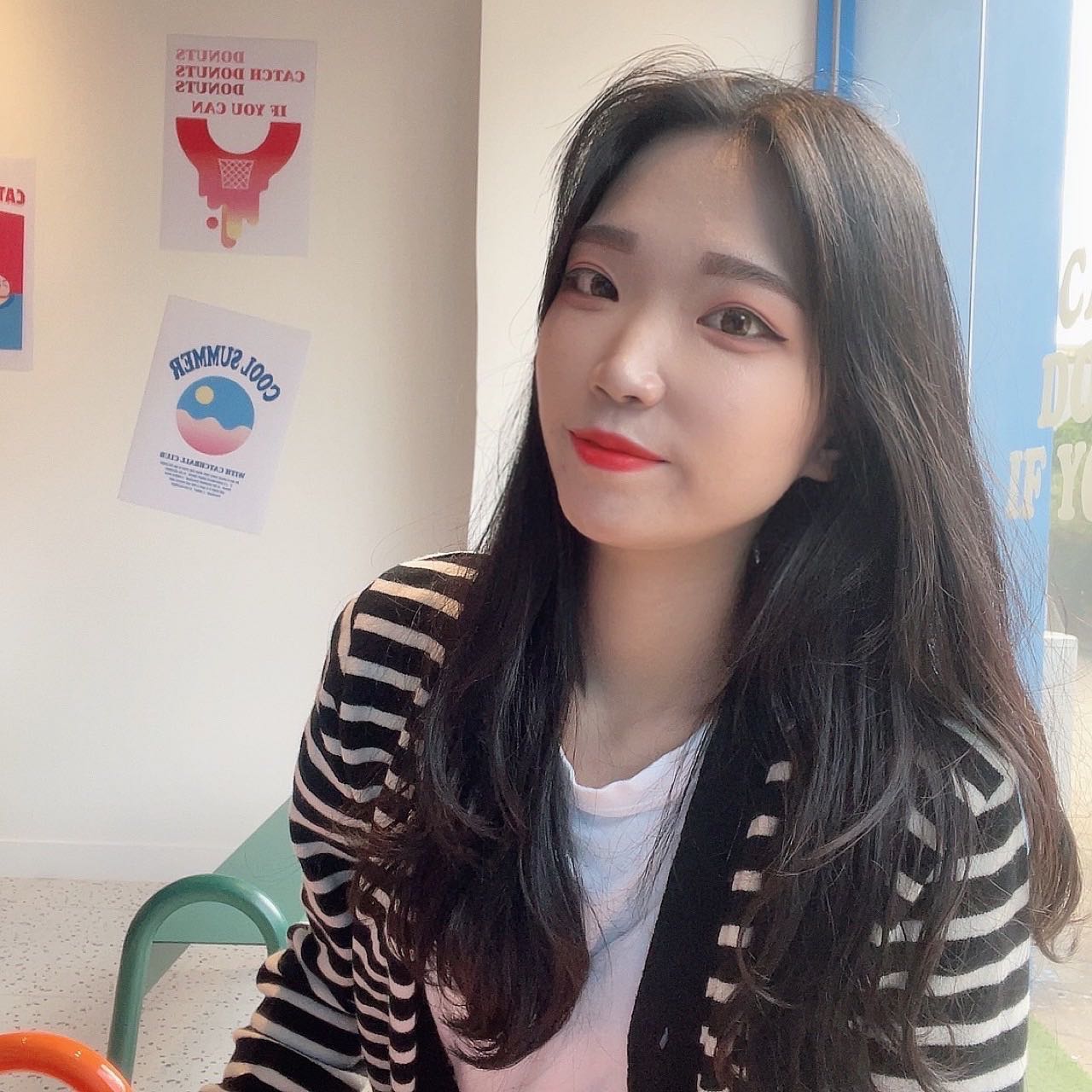 오랜만에 셀카찍고 신남 🤷🏻‍♀️🤷🏻‍♀️
.
.
.
.
#광주#직딩#주말#카페#카페추천
#광주첨단#첨단카페#첨단#도넛카페
#캐치볼클럽#첨단캐치볼클럽#카페추천
#맞팔#소통#일상#친구#좋아요#인친
#선팔하면맞팔#셀피#광주도넛#🍩