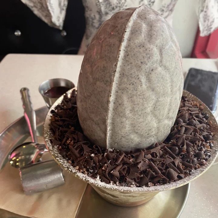 10. 부산전포카페거리 [DALA]
🌽 먹는재미와 초콜릿은 맛있었지만 빙수맛이 아쉬웠던 집
#DALA #공룡알빙수